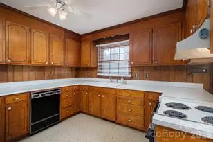 2017 Belmar Dr, Gastonia, NC 28052 - Photo 13