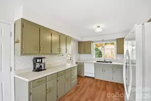 304 Honeysuckle Dr, Rutherfordton, NC 28139 - Photo 7