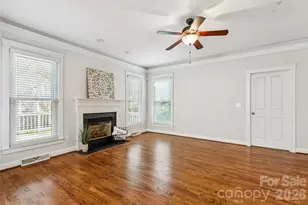 7321 Avonhurst Ln, Charlotte, NC 28269 - Photo 11