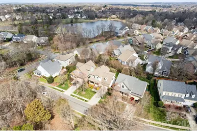 7321 Avonhurst Lane, Charlotte, NC 28269 - Photo 43