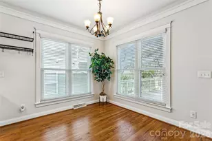 7321 Avonhurst Ln, Charlotte, NC 28269 - Photo 15