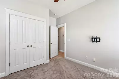 7321 Avonhurst Lane, Charlotte, NC 28269 - Photo 33