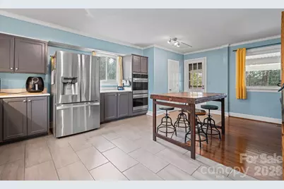 1540 Westbrook Circle, Gastonia, NC 28052 - Photo 7