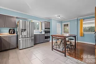 1540 Westbrook Cir, Gastonia, NC 28052 - Photo 7