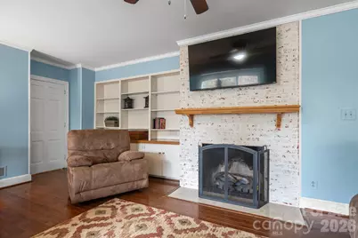 1540 Westbrook Circle, Gastonia, NC 28052 - Photo 9