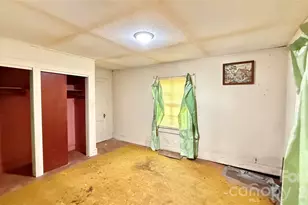 110 Maple St, Clover, SC 29710 - Photo 5