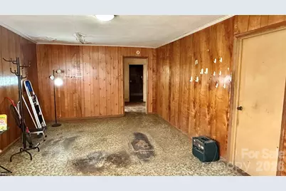 110 Maple Street, Clover, SC 29710 - Photo 3