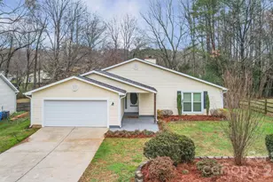 9357 Aylesbury Ln, Mint Hill, NC 28227 - Photo 3