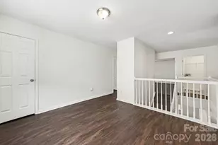 10525 Dominion Village Dr, Charlotte, NC 28269 - Photo 13