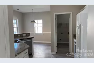 12045 Evergreen Hollow Drive, Charlotte, NC 28269 - Photo 9