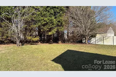 12045 Evergreen Hollow Drive, Charlotte, NC 28269 - Photo 23