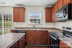 12814 Settlers Trail Ct, Charlotte, NC 28278 - Photo 17