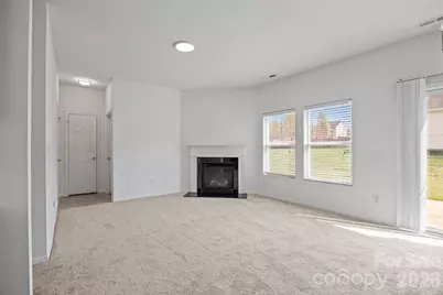 9006 Corey Common Avenue, Charlotte, NC 28216 - Photo 7