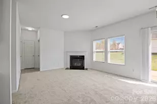 9006 Corey Common Ave, Charlotte, NC 28216 - Photo 7