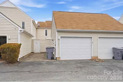 1648 Hollow Drive, Charlotte, NC 29212 - Photo 33