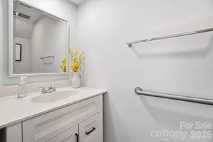 1648 Hollow Dr, Charlotte, NC 29212 - Photo 17