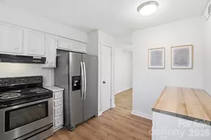 1648 Hollow Dr, Charlotte, NC 29212 - Photo 11