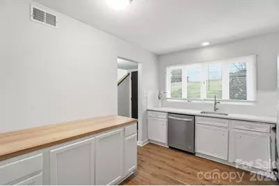 1648 Hollow Drive, Charlotte, NC 29212 - Photo 9