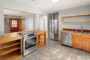 36 Auburndale Dr, Asheville, NC 28806 - Photo 11