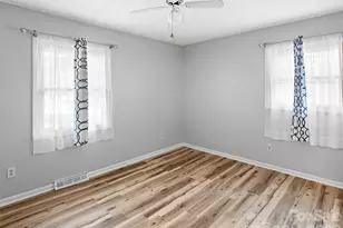 36 Auburndale Dr, Asheville, NC 28806 - Photo 19