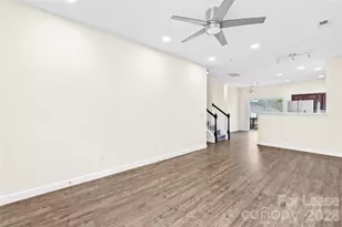 15558 Stronvar House Ln, Charlotte, NC 28277 - Photo 7