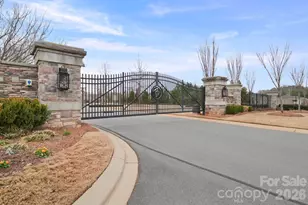 2185 Loire Valley Dr, Fort Mill, SC 29707 - Photo 3