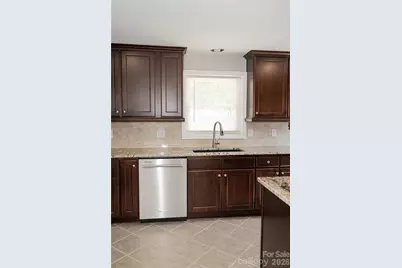 728 Morningside Drive, Mount Holly, NC 28120 - Photo 9