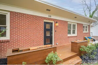 335 E Sumner Street, Lincolnton, NC 28092 - Photo 9