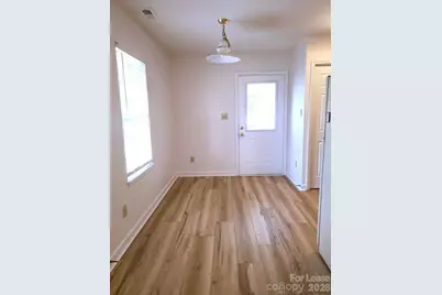 2016 Oakdale Road, Charlotte, NC 28216 - Photo 5