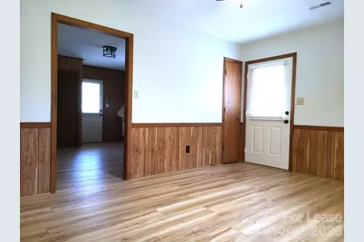 2022 Oakdale Road, Charlotte, NC 28216 - Photo 5