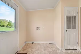 100 Acreview Ln, Maiden, NC 28650 - Photo 15