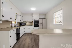 193 Oak Forest Dr, Forest City, NC 28043 - Photo 11