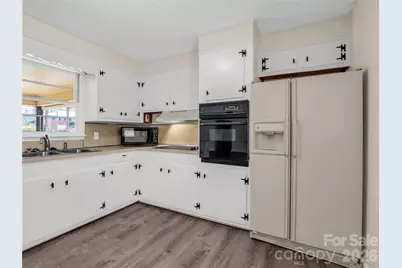 193 Oak Forest Drive, Forest City, NC 28043 - Photo 13