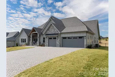 744 Daniel Circle Drive, Mills River, NC 28759 - Photo 3