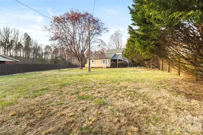 1751 Robert Martin Road, Catawba, NC 28609 - Photo 5