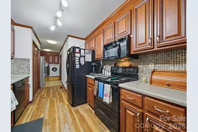 117 Pilots Ridge Drive, Bessemer City, NC 28016 - Photo 3