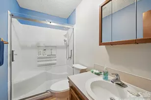 117 Pilots Ridge Dr, Bessemer City, NC 28016 - Photo 13