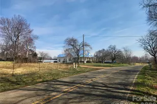 363 Center Church Rd, Hiddenite, NC 28636 - Photo 33