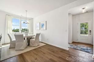 4208 Vis Pne Dr, Charlotte, NC 28215 - Photo 21