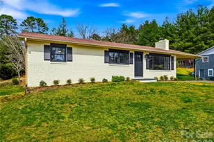 2 Oakland St, Weaverville, NC 28787 - Photo 5