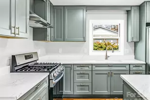 2 Oakland St, Weaverville, NC 28787 - Photo 17