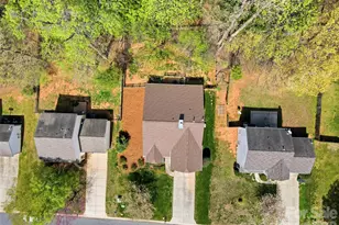 2454 Carmathen Rd, Charlotte, NC 28269 - Photo 41