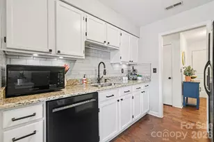 2540 Dalston Ln, Charlotte, NC 28210 - Photo 13