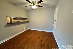 1600 Sharon Rd W, Charlotte, NC 28210 - Photo 9