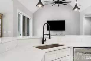 615 Short Stroll Ct, Clover, SC 29710 - Photo 35