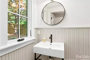 18 Normandy Rd, Asheville, NC 28803 - Photo 31