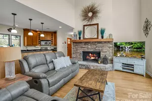 105 Tryon Bay Cir, Lake Lure, NC 28746 - Photo 9