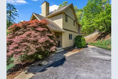 105 Tryon Bay Circle, Lake Lure, NC 28746 - Photo 3