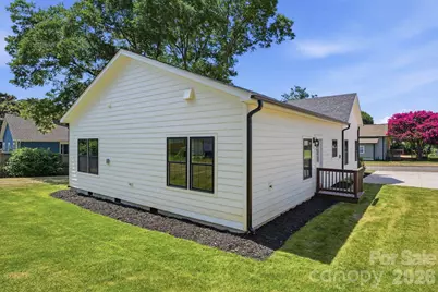 203 Lee Street, Fort Mill, SC 29715 - Photo 7