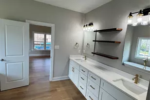 203 Lee St, Fort Mill, SC 29715 - Photo 9